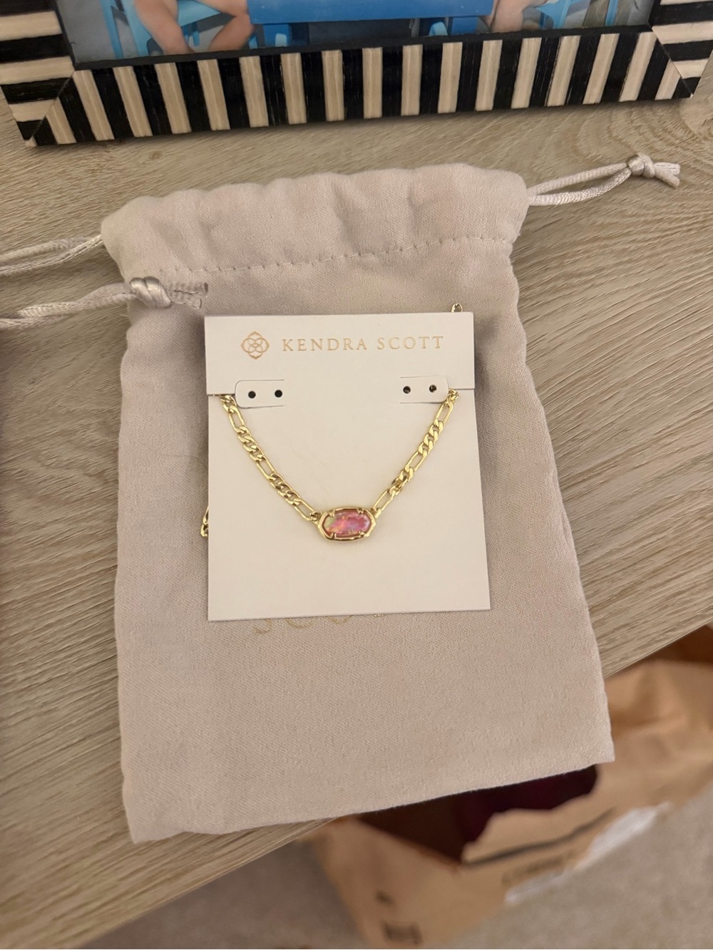Kendra Scott Gold Link Necklace with Pink Stone